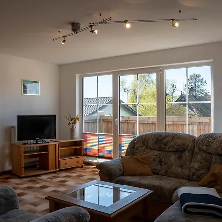 Gaestehaus Siebert شقة لوبه